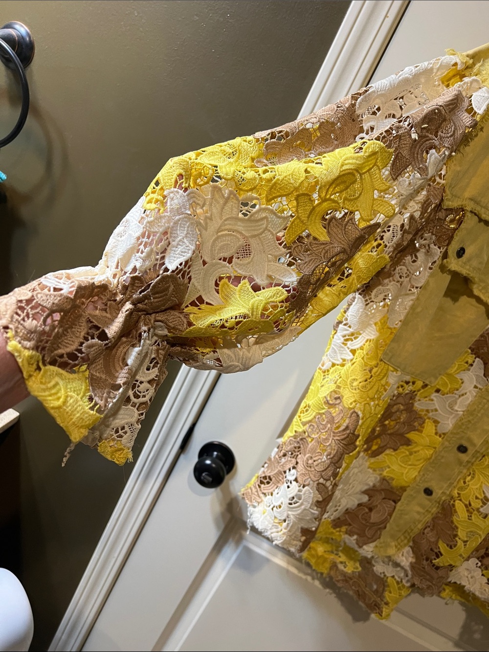 POL Yellow Lace-Panel Jean Jacket/shirt H027 - Picture 6 of 11